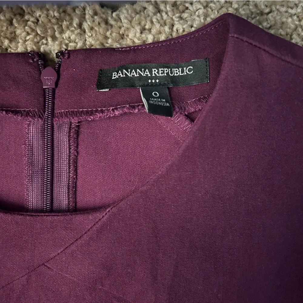 W Banana Republic Burgundy Wine Sheath Midi Dress Size 0 |E5 - Picture 3 of 8